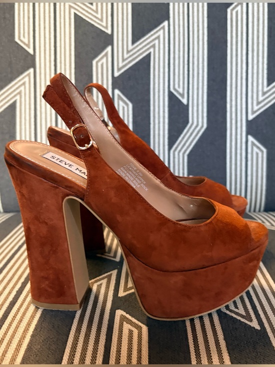 Shoes - Steve Madden Tove Brown Suede Platform Open Toe Sandals Sandals Size 5.5 M